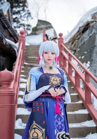 漂亮女人