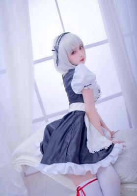 交换年轻的夫妇